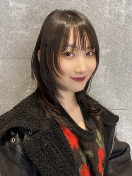 ピークアブー 原宿ハラカド(PEEK-A-BOO) 黒髪ミディアムウルフレイヤーハッシュカット前髪あり