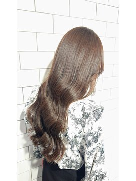 ブルー(BLUE) 《Blue・鈴木》#ミルクティーベージュ#コテ巻き