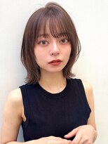 レイヤーカットうるツヤ艶感シースルーバングエアリーカール