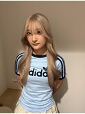 ホワイトベージュ