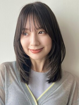 ガーデン 銀座(GARDEN) ミディアムレイヤー/ハッシュカット/暗めカラーオリーブベージュ