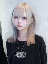 シオン(shion)&nbsp;前髪カットくびれミディハイトーンダブルカラー_F1262