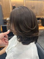 モデロ(Modelo) 透け感グレージュレイヤー