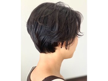 チェルアルコ ヘアー デザイン(Cxielarko hair design)の写真/高技術stylistが寄り添った提案であなたの魅力を最大限に◇周囲とは一味違う“らしさ”のある私に。