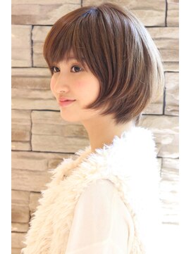 レウナ 外苑前(Reuna) 丸みが綺麗大人ボブ