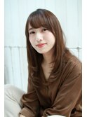 ウルツヤ質感のニュアンスストレート