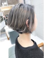 デイズ(days)&nbsp;美シルエットひし形ショートスタイル☆アッシュ透明感カラー