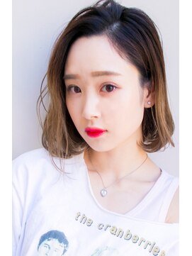 ヌーン ヘアメイク プラス ハッピータイムズ(NOON hair make+happy times) 耳かけ☆透明感イルミナアッシュベージュ 中野ヌーンstyle30