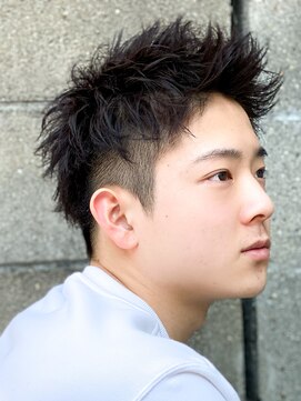 エルマーク(L-MARK) アップバングツーブロックダブルカラーブリーチメッシュ