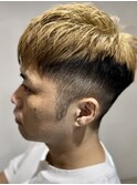 フェード理容カット風ブリーチスタイル