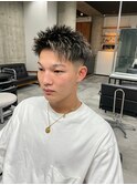 短髪アップバングフェードハイライト