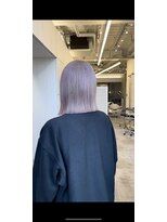 柔らかラベンダーベージュ×ブリーチ