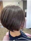 ショートボブ