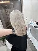 【*落ち着いた色も*】柔らかな色味のグレージュカラーが人気*