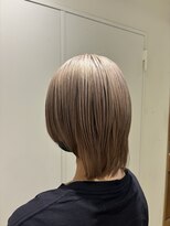 エイト新宿店(EIGHT shinjuku) ハイトーンミルクティーベージュ