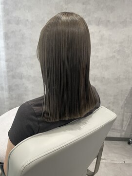 サード(ThairD) オリーブグレージュ◎