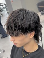 オーバルバイアピッシュ(OVARL by apish)&nbsp;縦落ちツイストスパイラルパーマメンズマッシュウルフ