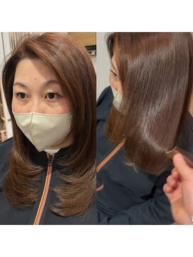 フリーダム(FREE-DOM) ロングレイヤーとフェイスレイヤーで大人の上品スタイル