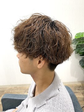 ユーエヌ(Un) 波巻きスパイラル