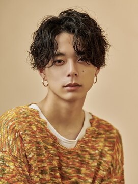 オーシャントーキョー(OCEAN TOKYO) 【大人の色気】波巻きパーマセンターパートツーブロックくろかみ