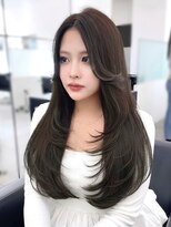 エル バイ アンキシム(elu by AHNKISM)&nbsp;顔まわり韓国レイヤーカット髪質改善トリートメント