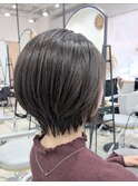 ショートボブ
