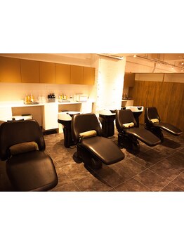 《HOT PEPPER Beauty AWARD 2025 BEST SALON注目サロン選出》好きな香りが選べるPREMIUMアロマヘッドスパ！