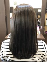 ミリュウ(Milieu) 毛先しゃきんを無くし柔らかくまとまる髪に