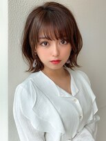 大人かわいいボブ フェザーバング カーキグレージュ
