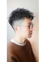 インアンドヤング(in&yang)&nbsp;フェード×フリンジパーマ　ショートバング