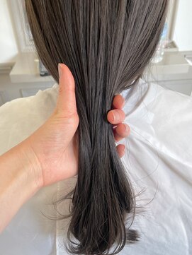 ヘアーアイスカルテット(HAIR ICI QUARTET) グレージュ　ベージュ　くすみベージュ