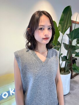 ロカ(roka) グレージュ/ボブカット