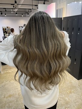 メリー オオサカ(Merly Osaka) アッシュベージュバレイヤージュ