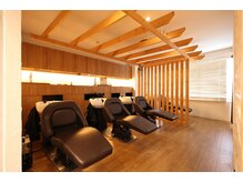 リトル ポルト 元町(little×PORTO)の雰囲気（くつろいで頂けるシャンプーエリア☆［元町/元町駅］）