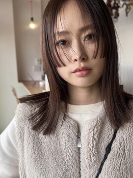 ソーイ(sowi) ステップカットボブ×チョコレートブラウンカラー【@sowi_abe】