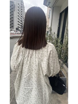 ヨリス(YOLIS.) 【パツっとヘア】＃ミディアム＃博多駅南美容室