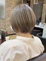 キャラ 池袋本店(CHARA) 脱白髪染め！大人ショートボブ◎白髪ぼかし【池袋/ハイライト】