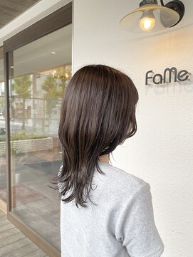 フェイム(FaMe) くびれヘア×アッシュベージュ