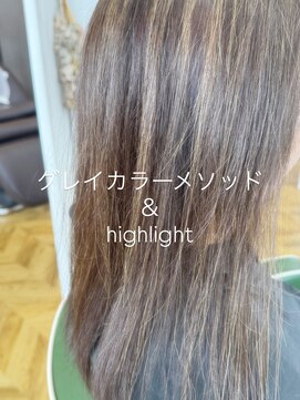 アンベリー ひびきの店(EMBELLIE) グレイカラーメソッドハイライト