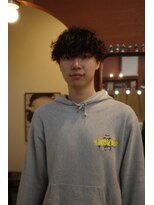 エディ(Edy)&nbsp;波巻きスパイラルパーマケアパーママッシュウルフ眉毛カット岡山