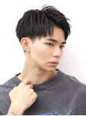 ナチュラルショートアップバングスパイキーショートビジネスヘア