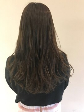 オーバル(OvaL) 艶ロング/うる艶髪/美髪/大人かわいい/ウェーブパーマ