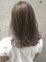 コルソ ケーツー 梅田 茶屋町(corso k-two)&nbsp;☆ハイライトたっぷりアッシュベージュカラー☆☆