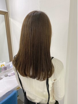 ロンドアベニール 北千住(Lond avenir) 赤みを消すカラーオリーブベージュ☆ 西田大樹