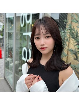 ドットハリス(.Hallis) くびれヘア/韓国風ヘア/大人可愛い/ベージュ/20代30代40代