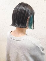 フロール(Flor)&nbsp;【flor 戸塚】*インナーカラー+グリーン×アッシュ*