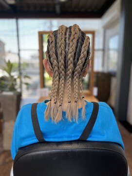 マナヘアー(MANA HAIR) コーンロウ