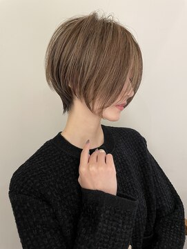 リル バイ ジルブラン(Lil by JIL BLAN) 黒髪 ボブルフ ネビージュ 小顔 ワンレン スペインカール