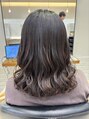 パーマ落としラボ アピッシュ 青山(apish) 普段は扱いやすいコテ巻き風パーマをしてます!