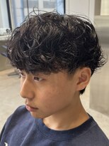 レタッチ バイ フィフス 天神大名(RETOUCH by fifth)&nbsp;福岡天神ゆるめシャドウパーマメンズマッシュウルフカット緩め